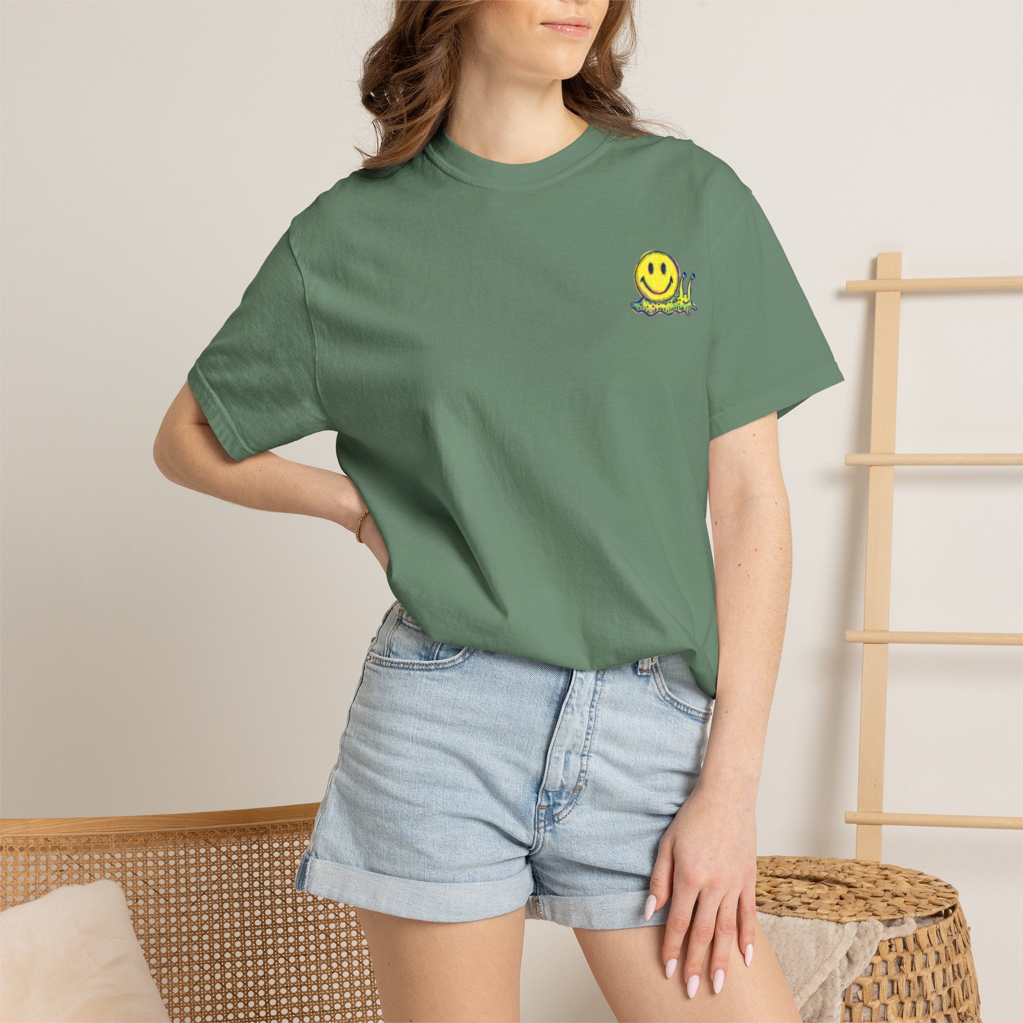 Smiley Snail T-Shirt — Retro Cute Smiling Snail Graphic Tee