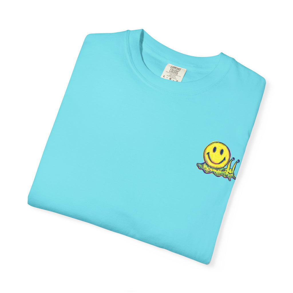 Smiley Snail T-Shirt — Retro Cute Smiling Snail Graphic Tee