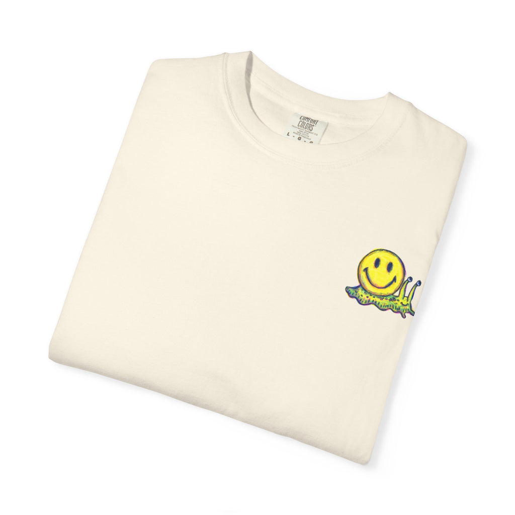Smiley Snail T-Shirt — Retro Cute Smiling Snail Graphic Tee