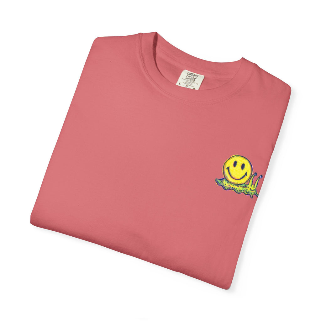 Smiley Snail T-Shirt — Retro Cute Smiling Snail Graphic Tee